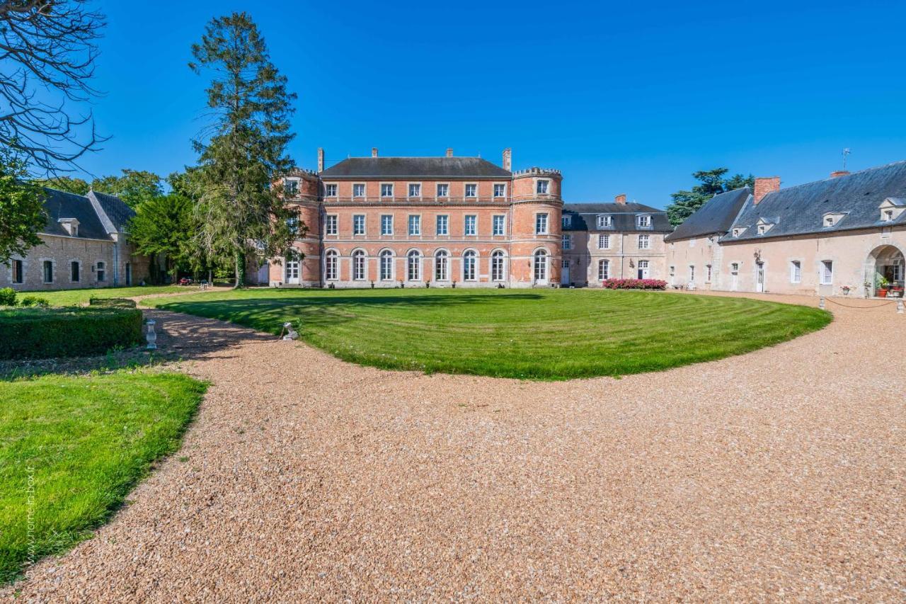 Chateau De Denonville Luaran gambar