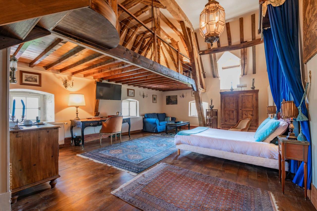 Chateau De Denonville Luaran gambar