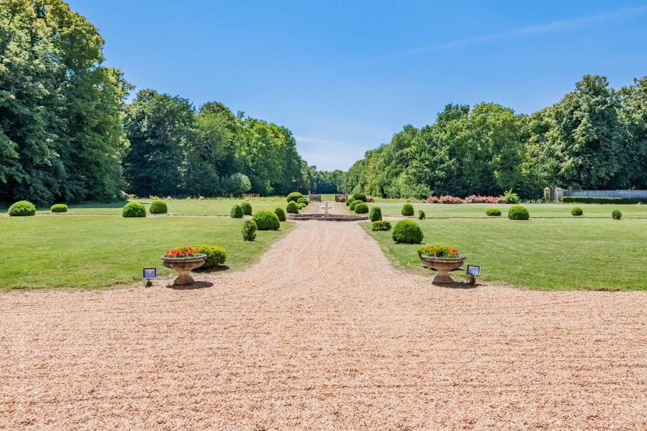Chateau De Denonville Luaran gambar